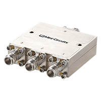 3 Ways Stripline DC Pass Power Splitter, 18 - 67 GHz, 50Ω